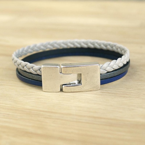 bracelet-cuir-artisanal-homme-3lanieres-grisclair-011