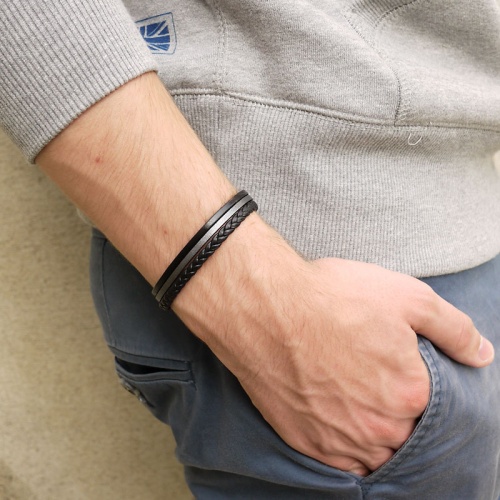 bracelet-cuir-artisanal-homme-3lanieres-noir-030