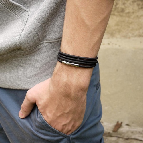bracelet-liege-homme-inox-3mm-noir-03