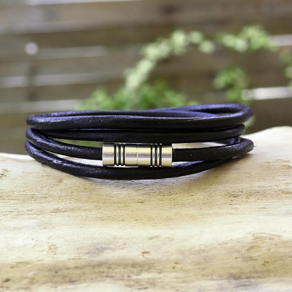 bracelet-cuir-rond-aimant-strie-noir-010