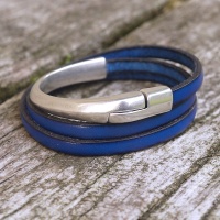 bracelet-cuir-femme-demi-jonc-bleu-01_1966654099